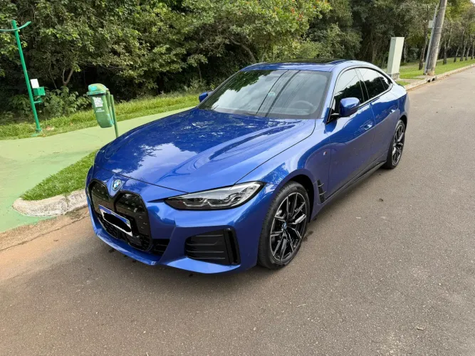 BMW i4 E-drive 35 M Sport (elétrico) 2024