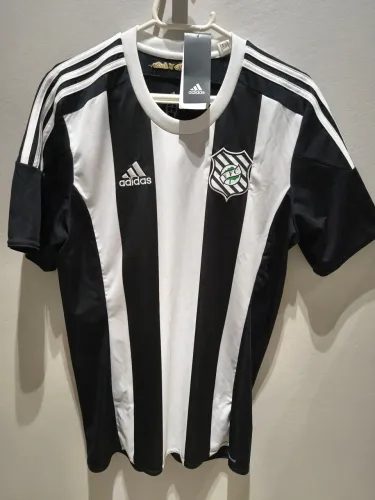 Camisa do Figueirense modelo 2017 Adidas com a etiqueta.