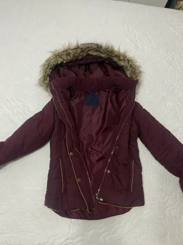 Casaco de inverno feminino com capuz