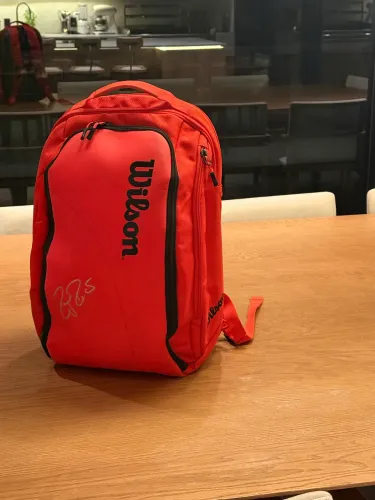 mochila wilson modelo com assinatura do federer dna infrared p/ 2 raquetes - original