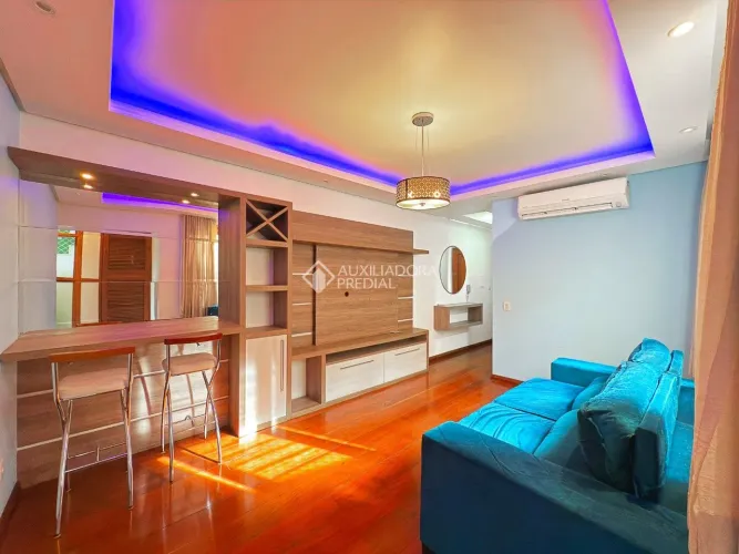 Apartamento mobiliado, 2 quartos, 2 vagas-Mont Serrat-POA-RS