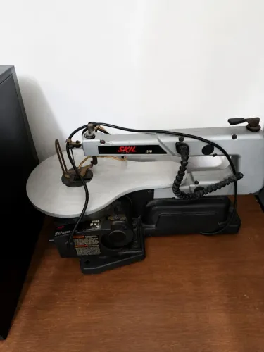 SKIL 120W - Serra Tico-Tico de Bancada