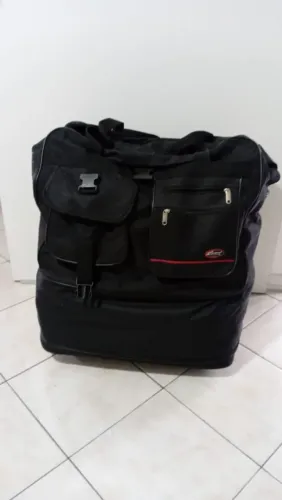 Mochila importada com rodinhas