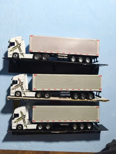 miniaturas a venda(LER DESCRIÇÃO)