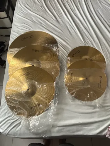 VENDO JOGO DE PRATOS TENNESSEE BY HAMMER CYMBALS