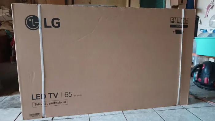 Smart tv 65" LG 4k 2026 Lacrada na caixa