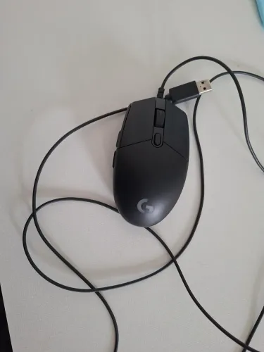 Logitech g203