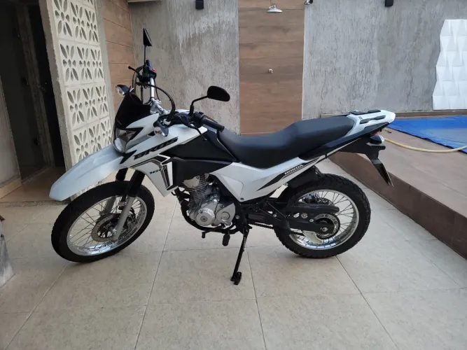 moto muito nova