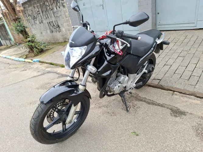 Honda cb 300r