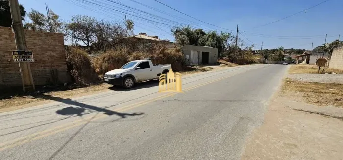 Lote Comercial à Venda em Melo Viana ? 450 m² na Av. Paraguai