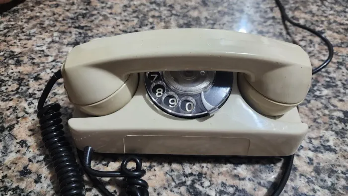 Telefone de disco Tijolinho Telebras