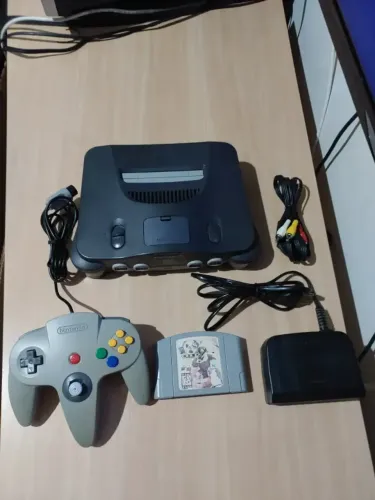 Console Nintendo 64 Preto + 1 Controle + Jogo