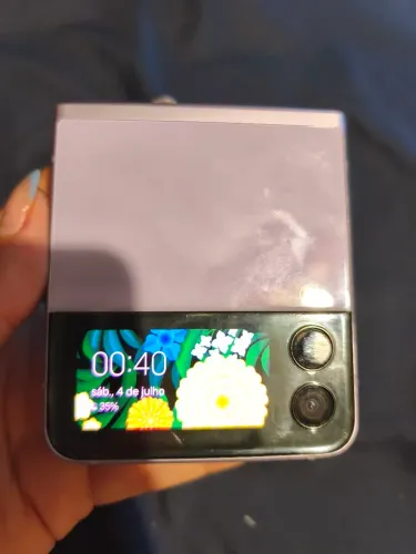 Samsung Galaxy Z Flip 3