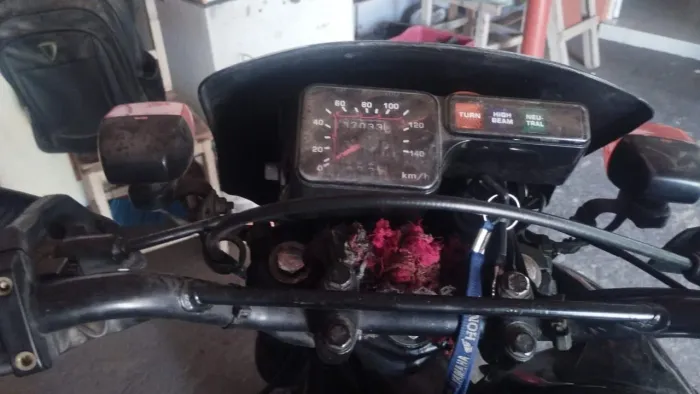 XLR 2002