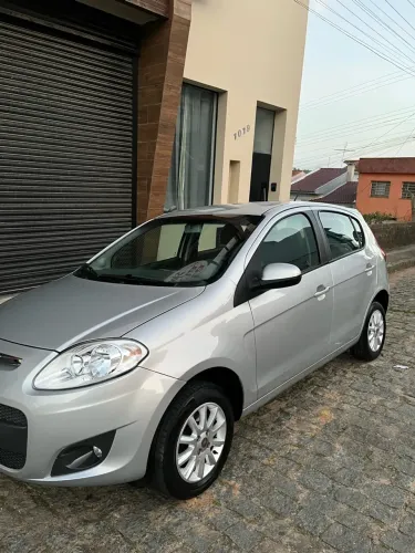 Fiat Palio Attractive 1.0 EVO Fire Flex 8V 5P 2012