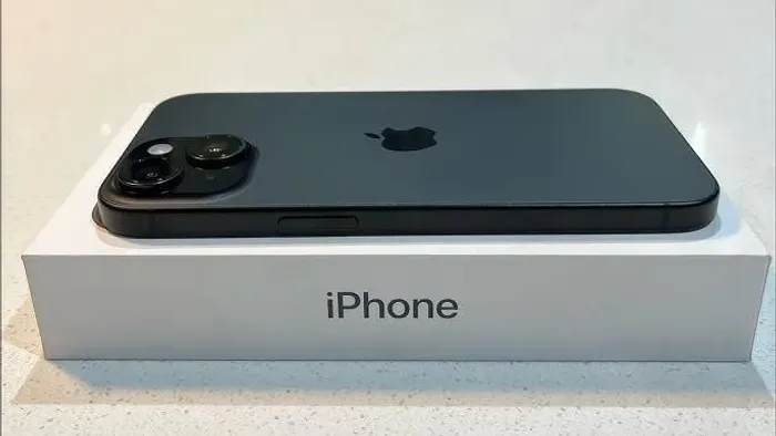 IPHONE 15 128GB SEMINOVO