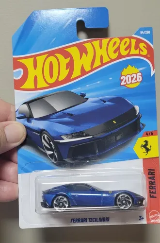 Hot Wheels Ferrari 12Cilindri