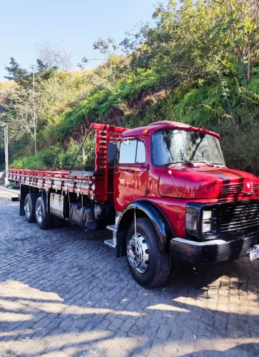 MB 1313 terceiro dono