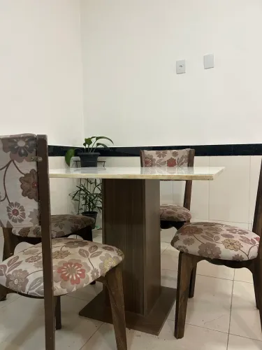 Conjunto de mesa de jantar