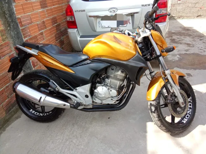 Honda CB300R