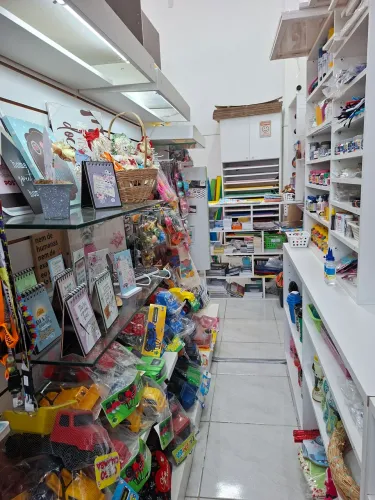 Papelaria com móveis a venda