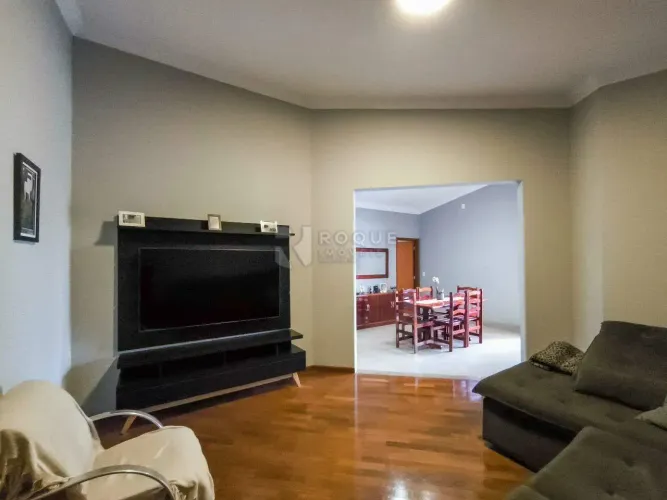 Casa em condomínio à venda no bairro Jardim Parque Avenida