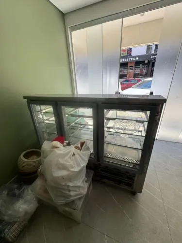 Vitrine ,expositor para padaria e restaurante
