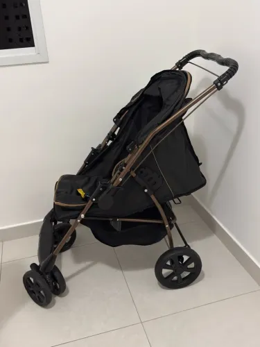 Carrinho de bebê Galzerano 
