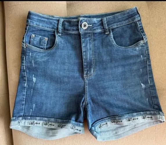Bermuda N:38 Jeans OKT com elastano