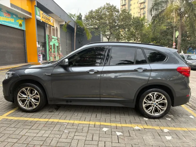 BMW X1 Sdrive 20I X-line 2.0 TB Active Flex 2019