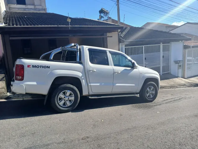 Volkswagen Amarok Highline CD 2.0 16V TDI 4X4 Dies. 2011