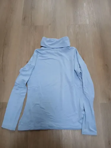 Blusa gola alta 