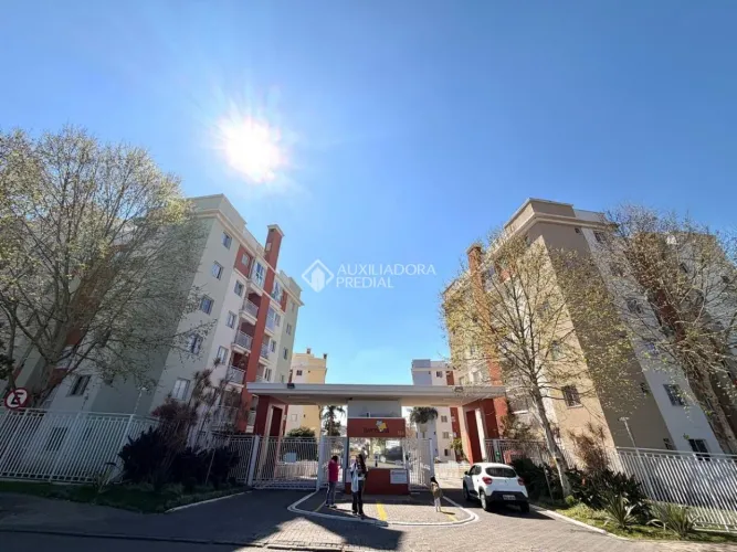 Apartamento com 03 quartos no bairro Cidade Industrial/ Novo Mundo