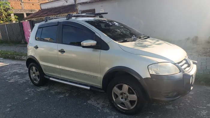 Volkswagen Crossfox 1.6 MI Total Flex 8V 5P 2010