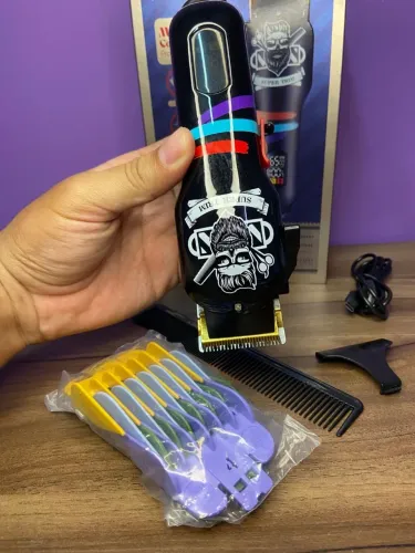 *Máquina de Cortar Cabelo Profissional sem Fio Estilo Retrô