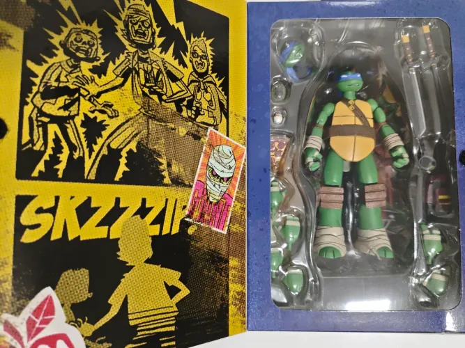 NECA Tartaruga Ninja TMNT 2012 - Leonardo