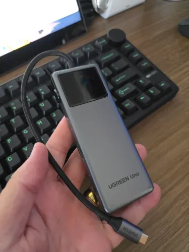 Dock Ugreem Uno 6 x1 