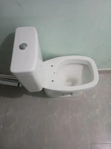 Vaso sanitário tava instalado mas nunca foi usado foi de umo apartamento novo aceito cta