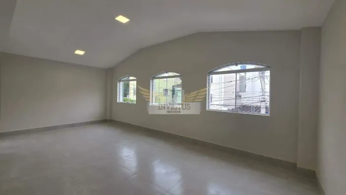 Prédio Comercial à Venda, 258m² - Vila Santa Teresa, Santo André/SP.