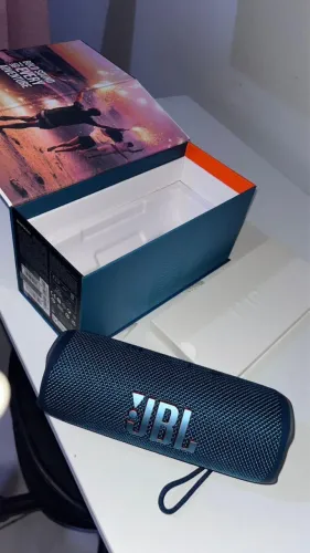 JBL FLIP 6 LACRADA