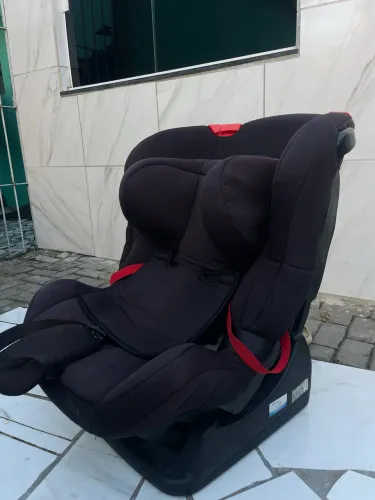 Vendo cadeirinha de bebê para carro em ótimo estado de conservação
