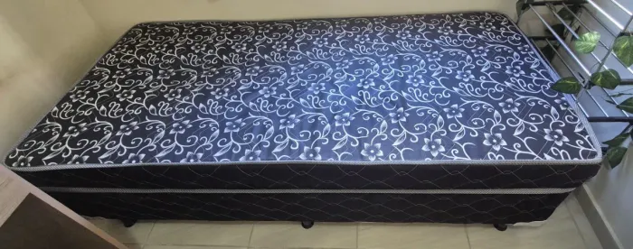 Cama