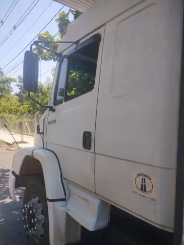 L1620 1996  chassi ou bau