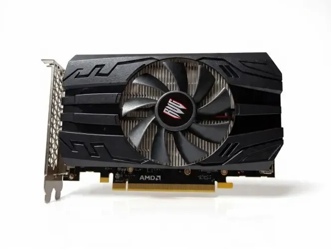 Placa De Vídeo Amd Radeon RX 470 4gb Revenger Excelente