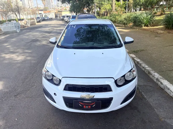 Chevrolet Sonic HB LT 1.6 16V Flexpower 5P Mec. 2014
