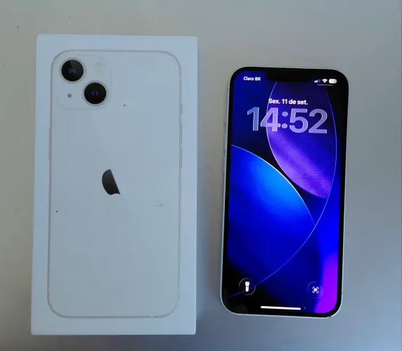 iPhone 13 128GB Branco Estelar