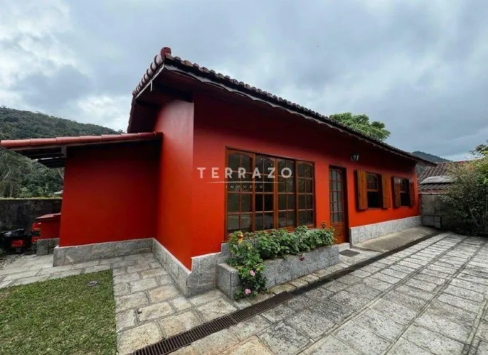 Casa para aluguel, 2 quartos, 1 suíte, 1 vaga, Albuquerque - Teresópolis/RJ