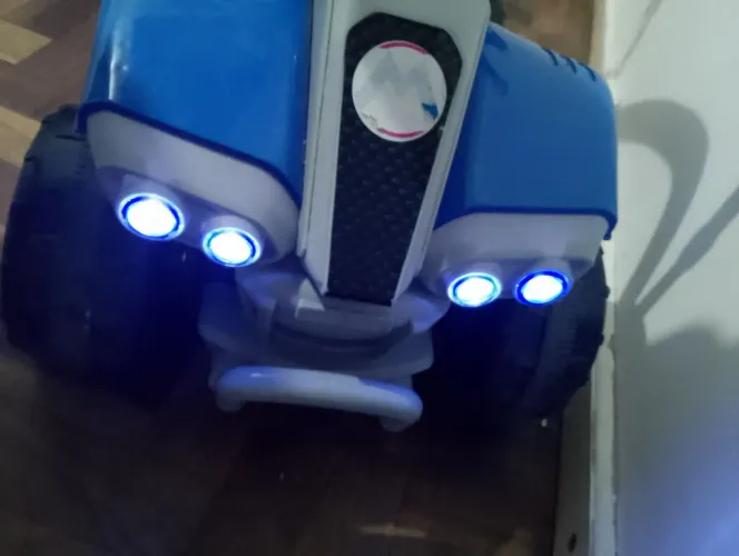 Quadriciclo elétrico 