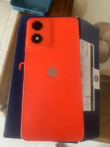 Vendo moto g04 128 gb 2 meses de uso