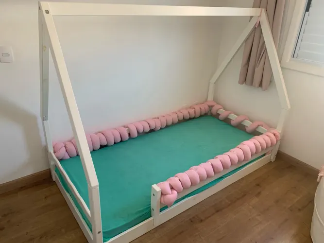 Cama montessoriana Casinha